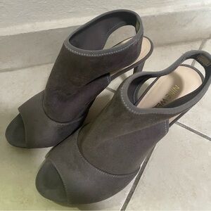 NINE WEST Levona Gray Heels